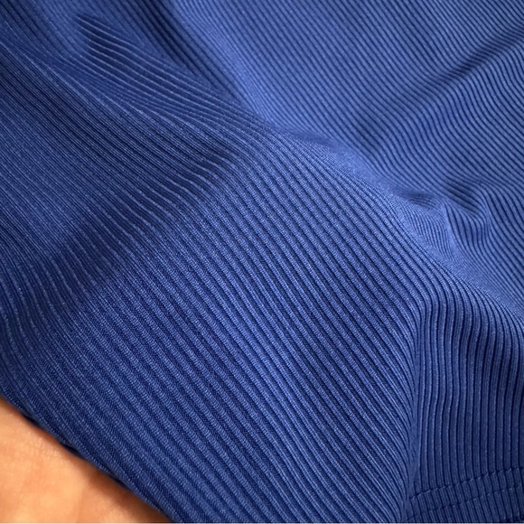 Blue Top - Picture 3 of 3